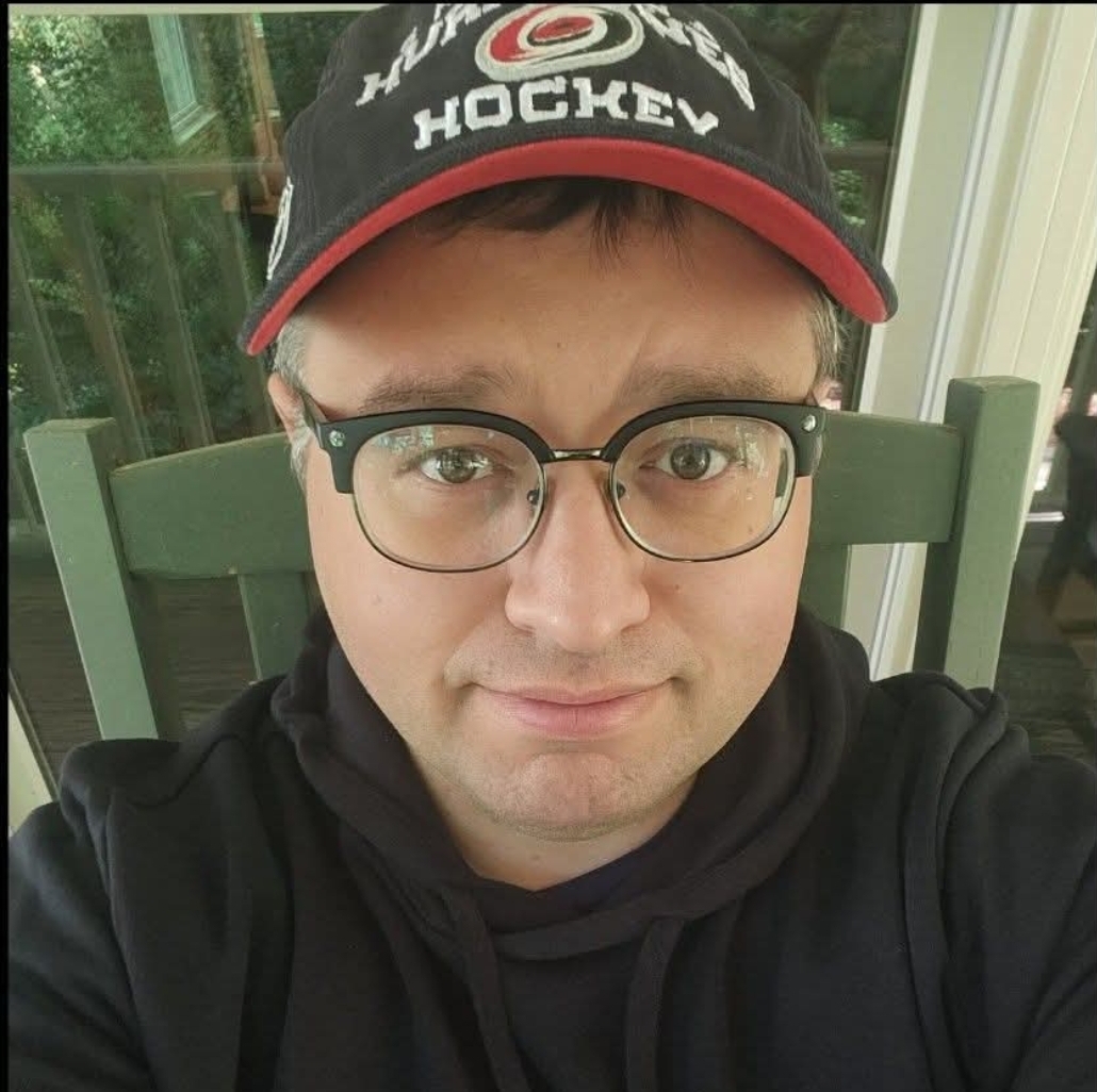 matthewholmescifi.com