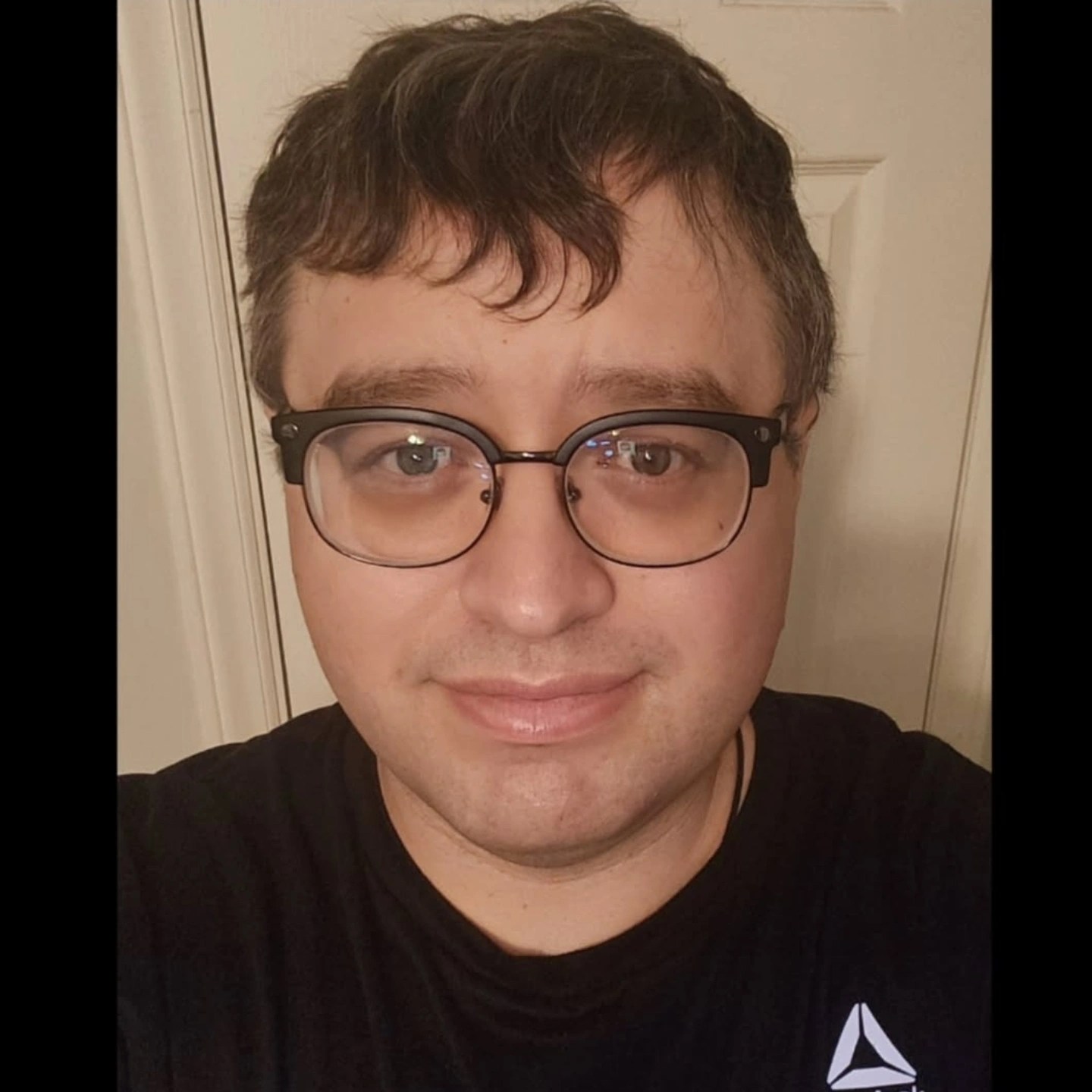 matthewholmescifi.com